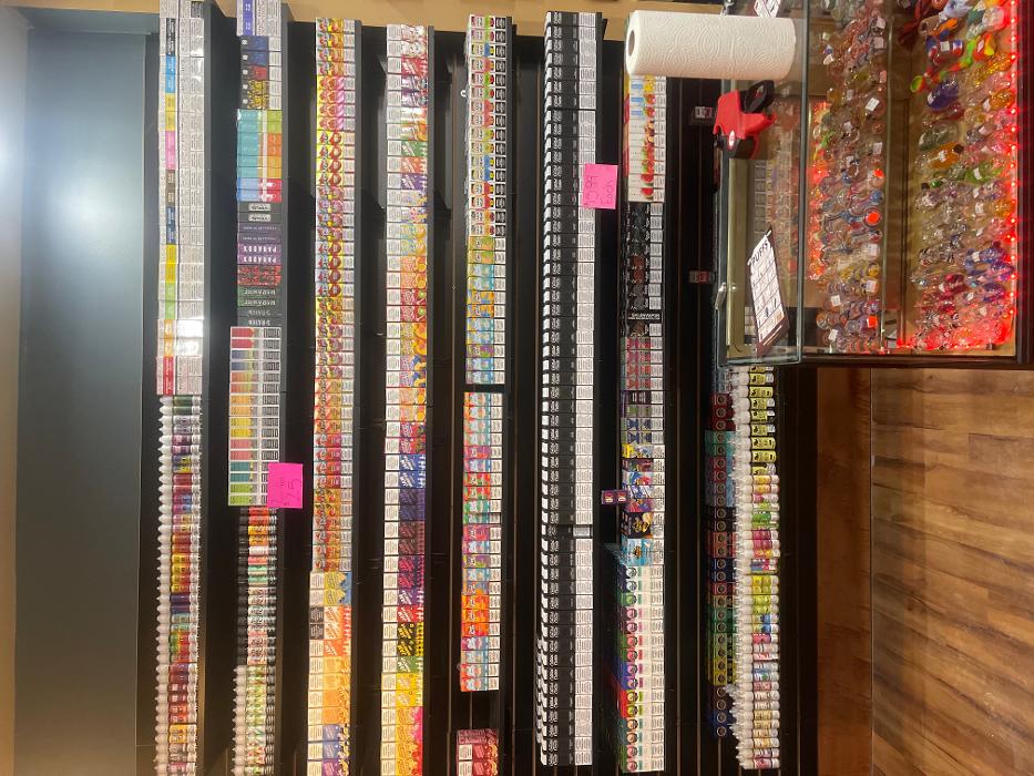 Puffs Head Shop Tobacco - Greeley, CO