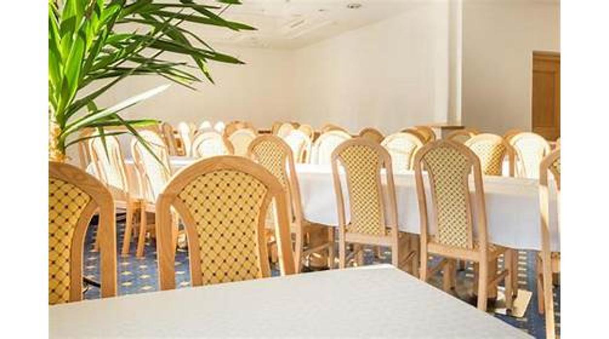 Sterzinger - Posthotel Nassereith GmbH, Postplatz in Nassereith