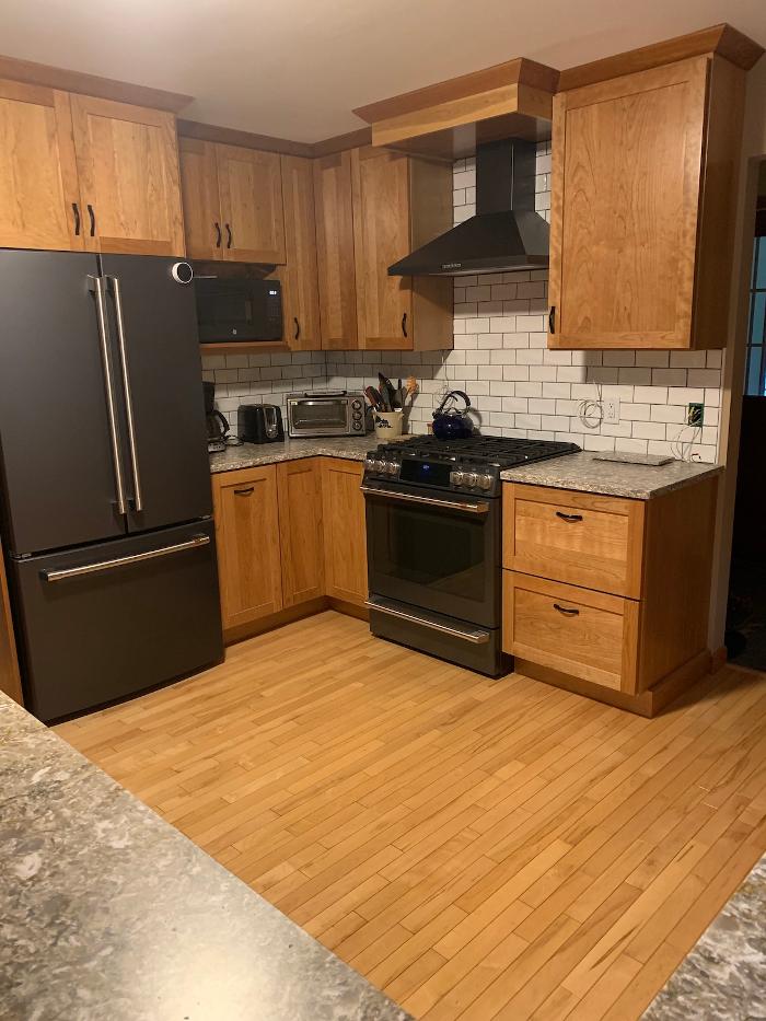 Bradford Kitchen & Bath, LLC Image