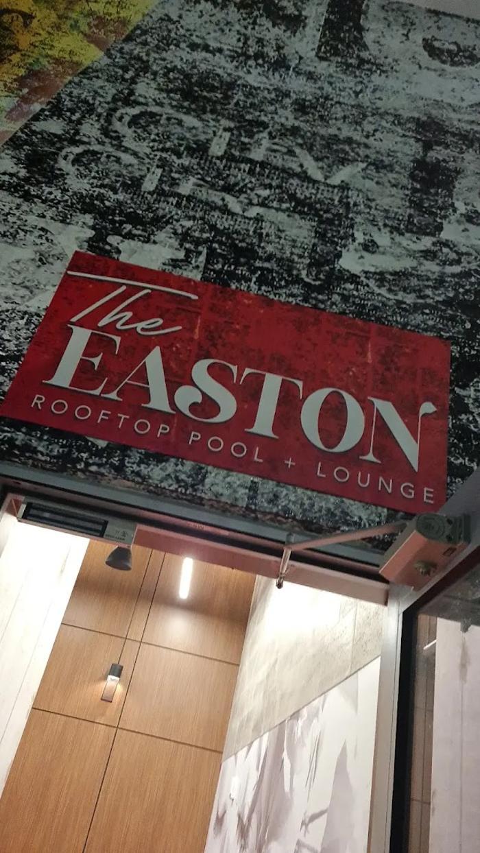 The Easton Rooftop Pool & Lounge - Fort Lauderdale, FL