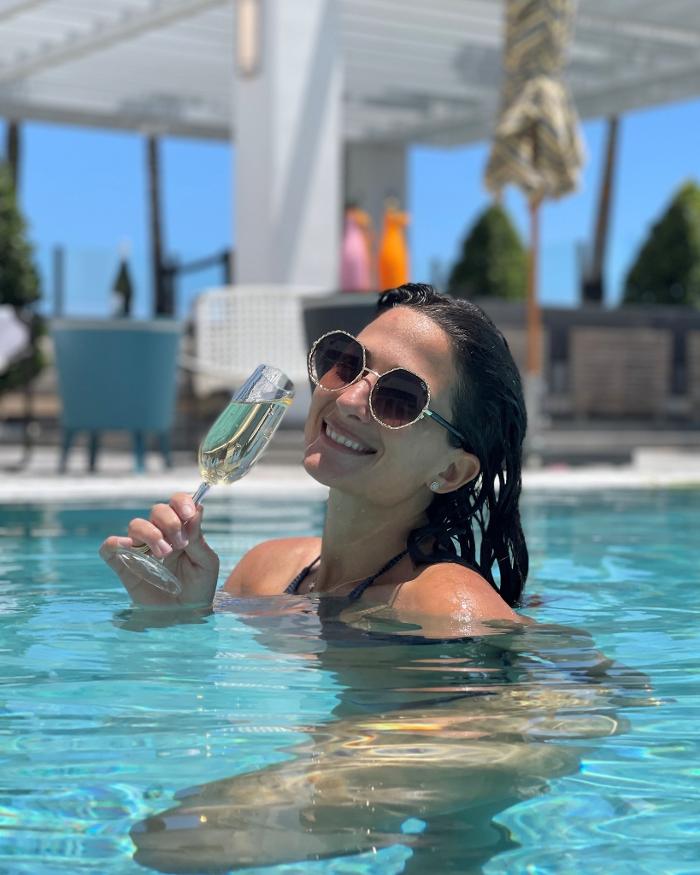 The Easton Rooftop Pool & Lounge - Fort Lauderdale, FL