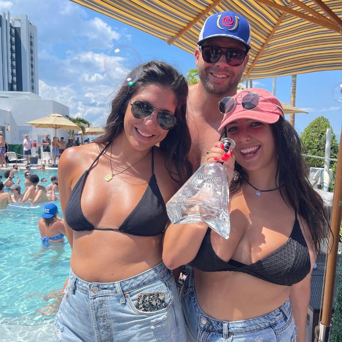 The Easton Rooftop Pool & Lounge - Fort Lauderdale, FL