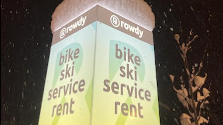 Skiverleih & Bikeverleih Rowdy, Silvrettastraße in Schruns