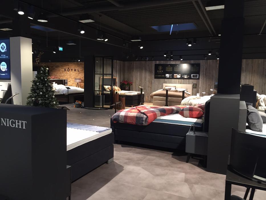 Swiss Sense Wien, Gewerbeparkstraße in Wien