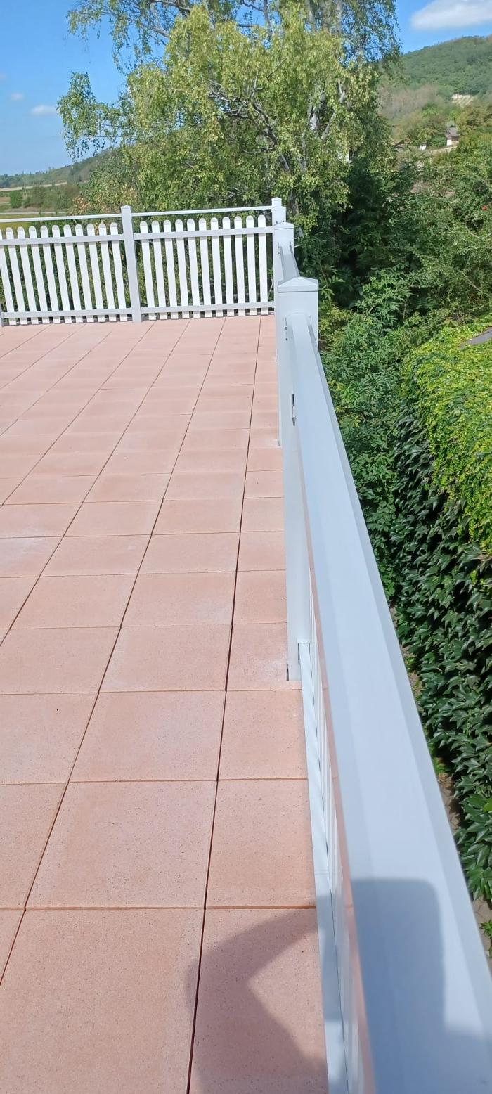 Dachreparaturdienst Deyer e.U., Hüttenwerkweg in Schwechat