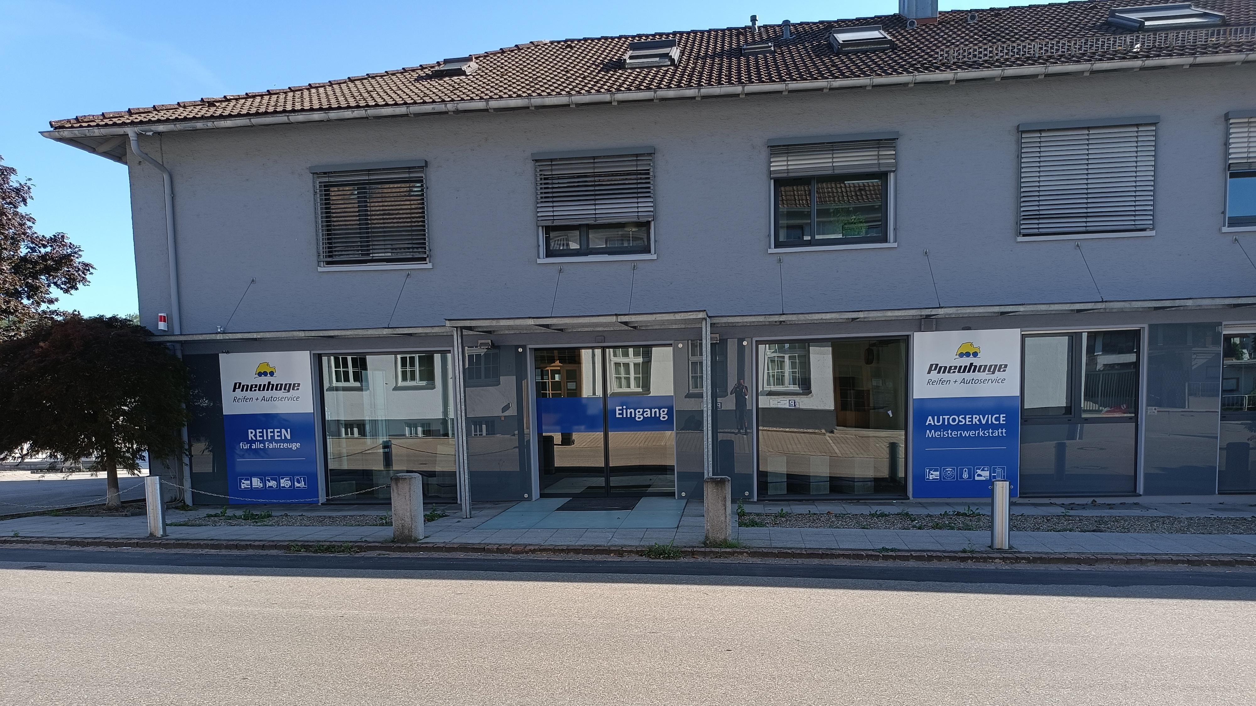 Pneuhage Reifen und Autoservice, Rheinbrückenstraße in Waldshut-Tiengen