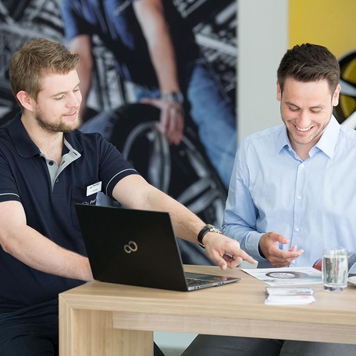 Pneuhage Reifen und Autoservice, Rheinstraße in Karlsruhe