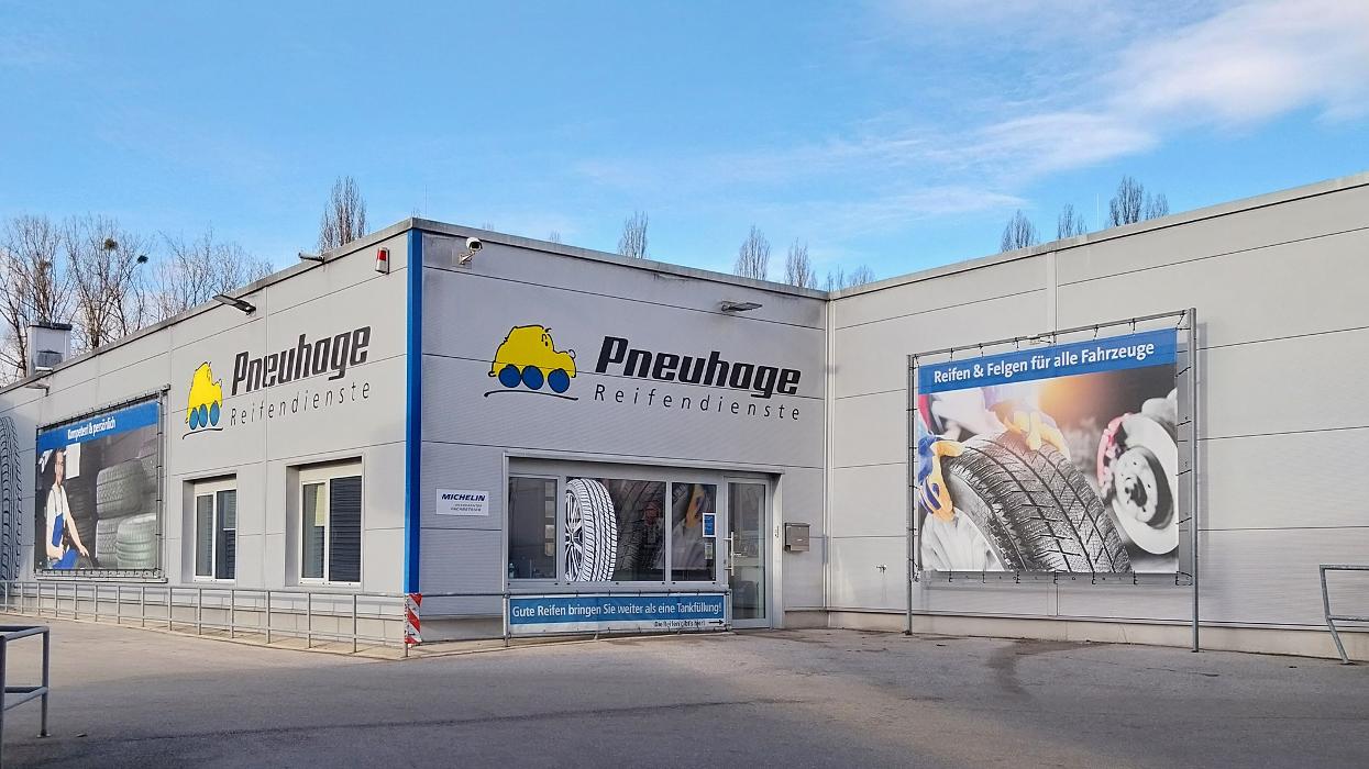 Pneuhage Reifen und Autoservice, Balanstraße in München