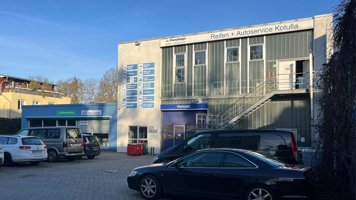 Pneuhage Reifen und Autoservice, Rudolf-Breitscheid-Straße in Potsdam