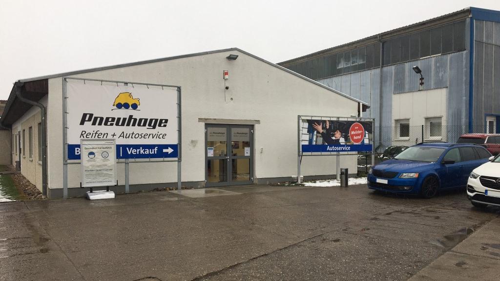 Pneuhage Reifen und Autoservice, Walter-Kersten-Straße in Aschersleben