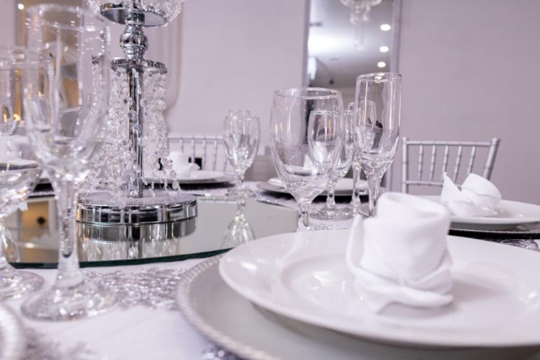 Queen Royal - Mesa, AZ