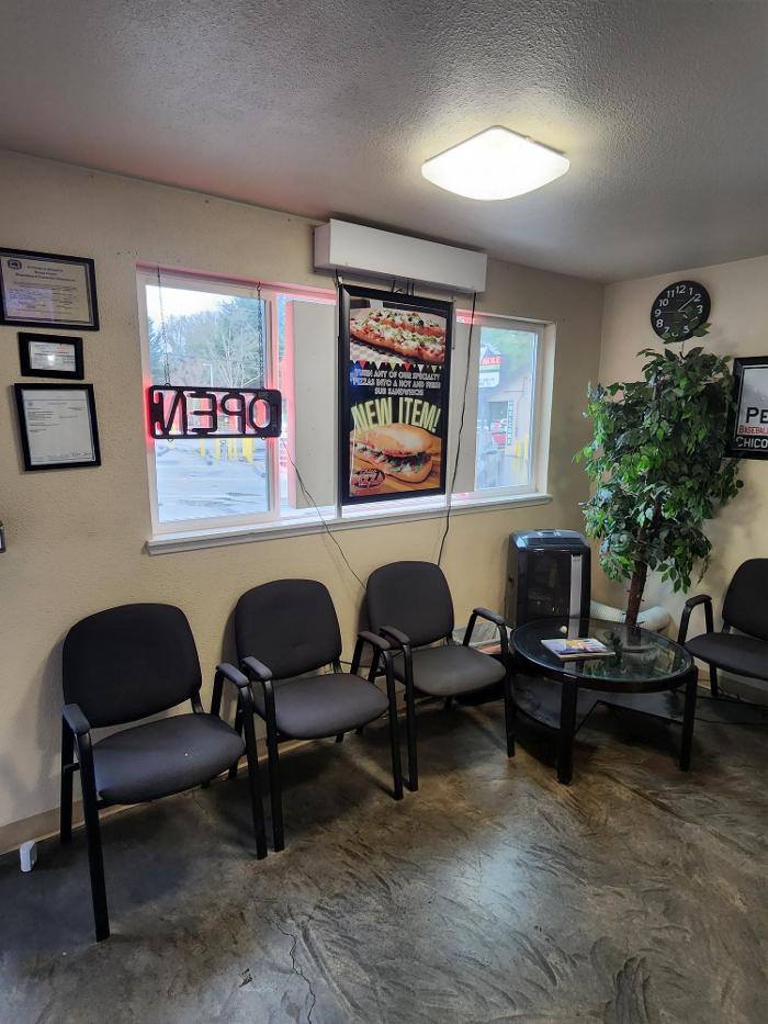 Chico Pizza & Chicken - Bremerton, WA