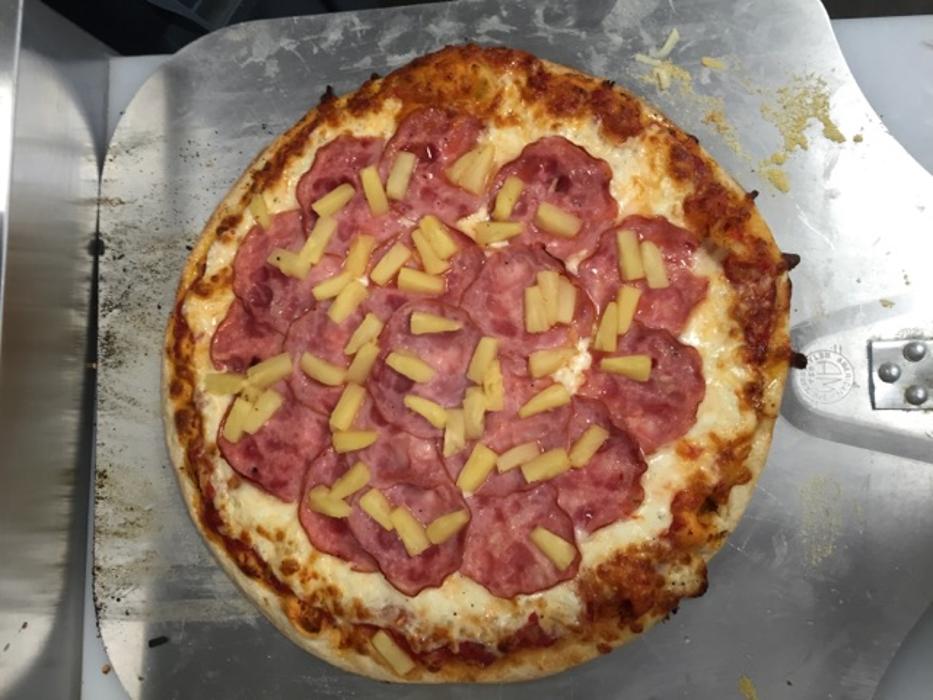 Chico Pizza & Chicken - Bremerton, WA