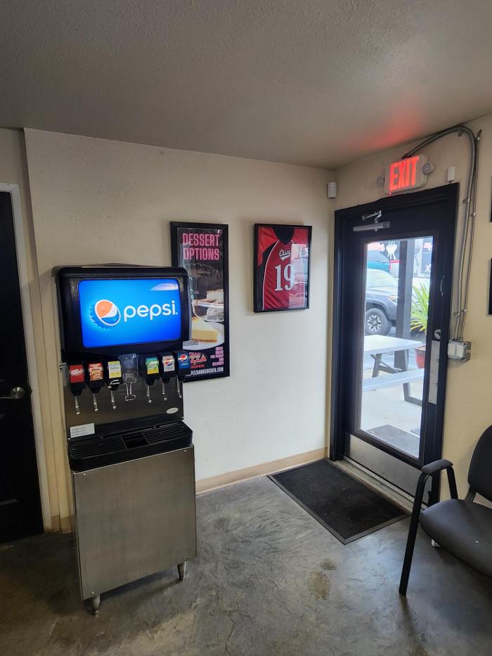 Chico Pizza & Chicken - Bremerton, WA