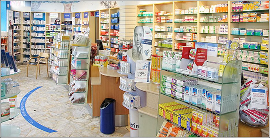 Hansa Apotheke, Ebertplatz in Köln