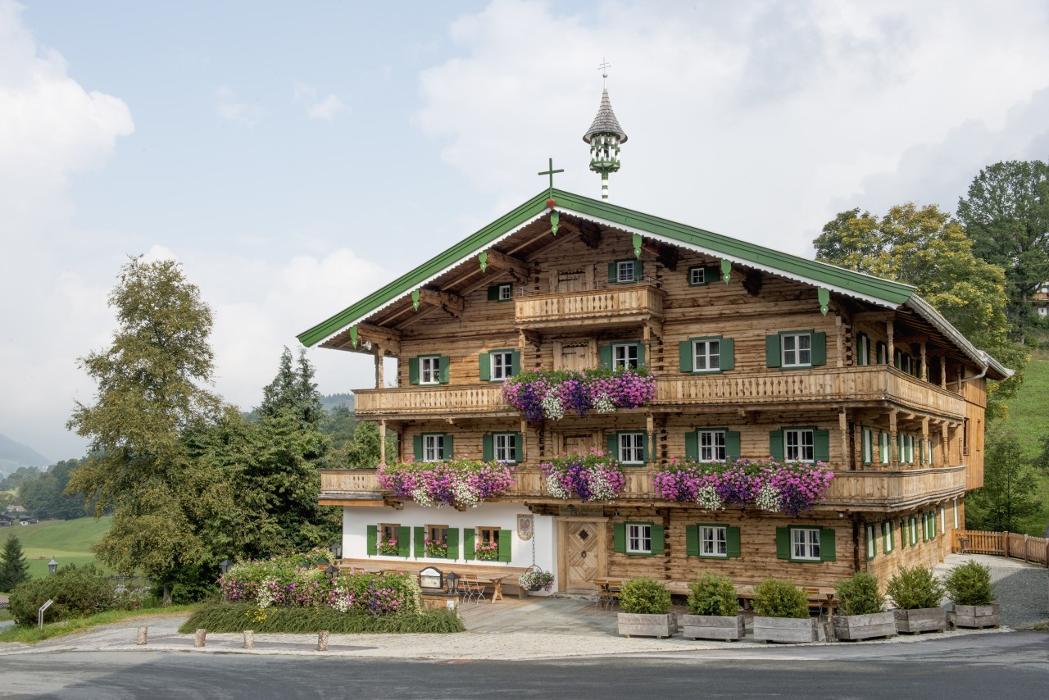Hallerwirt - Restaurant & Appartements, Oberaurach in Aurach bei Kitzbühel
