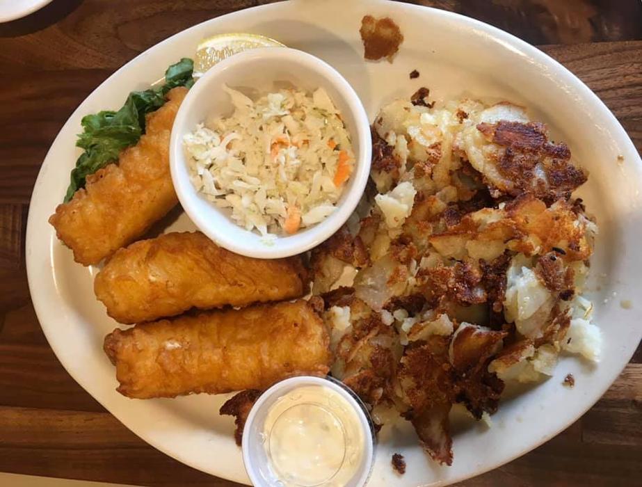 Lumber Inn - Delafield, WI