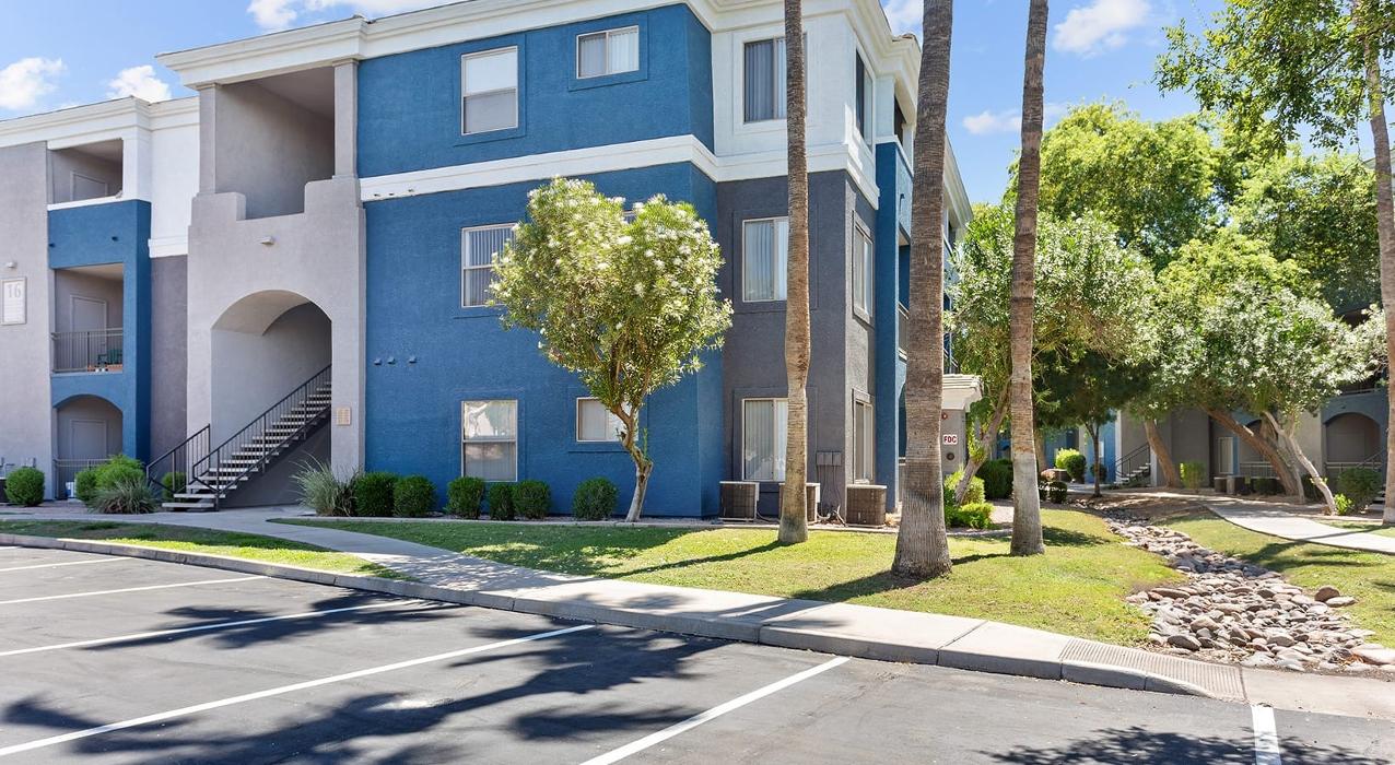 Stone Canyon Apartments - Mesa, AZ