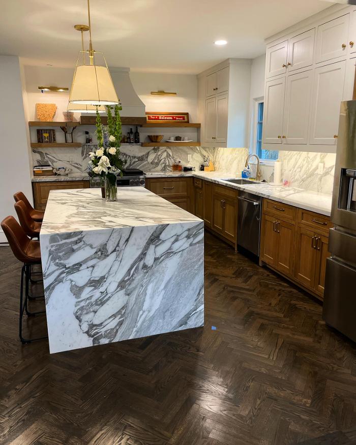 Emcar Stone Studio Image