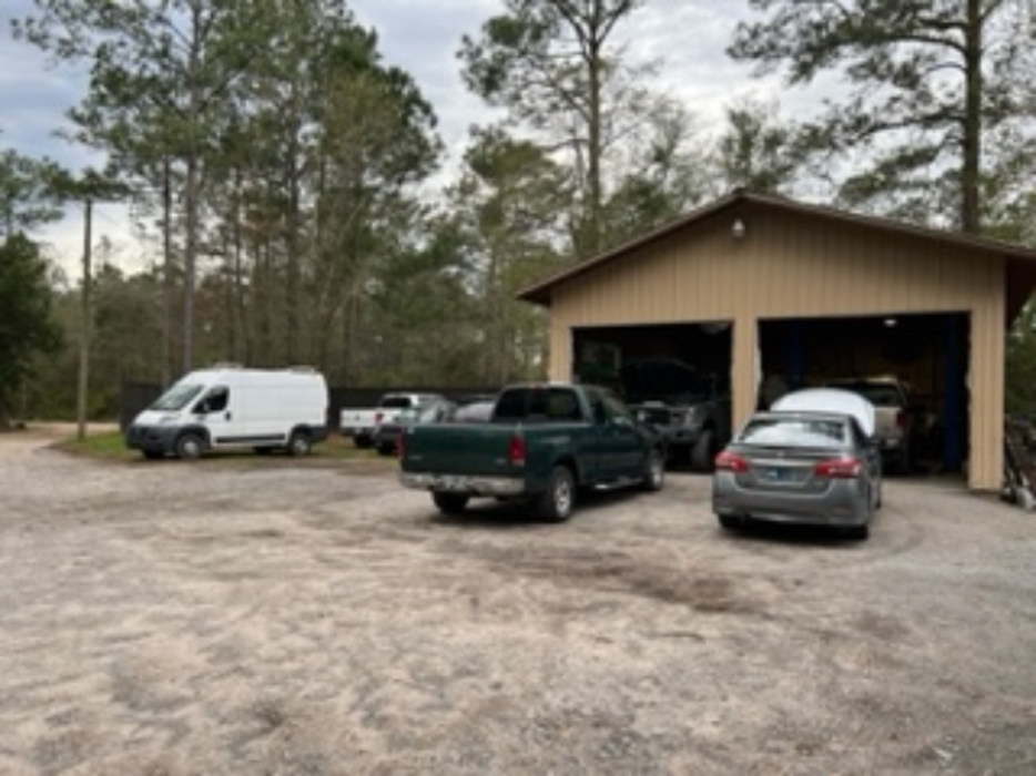 Juan's Auto Repair - Freeport, FL
