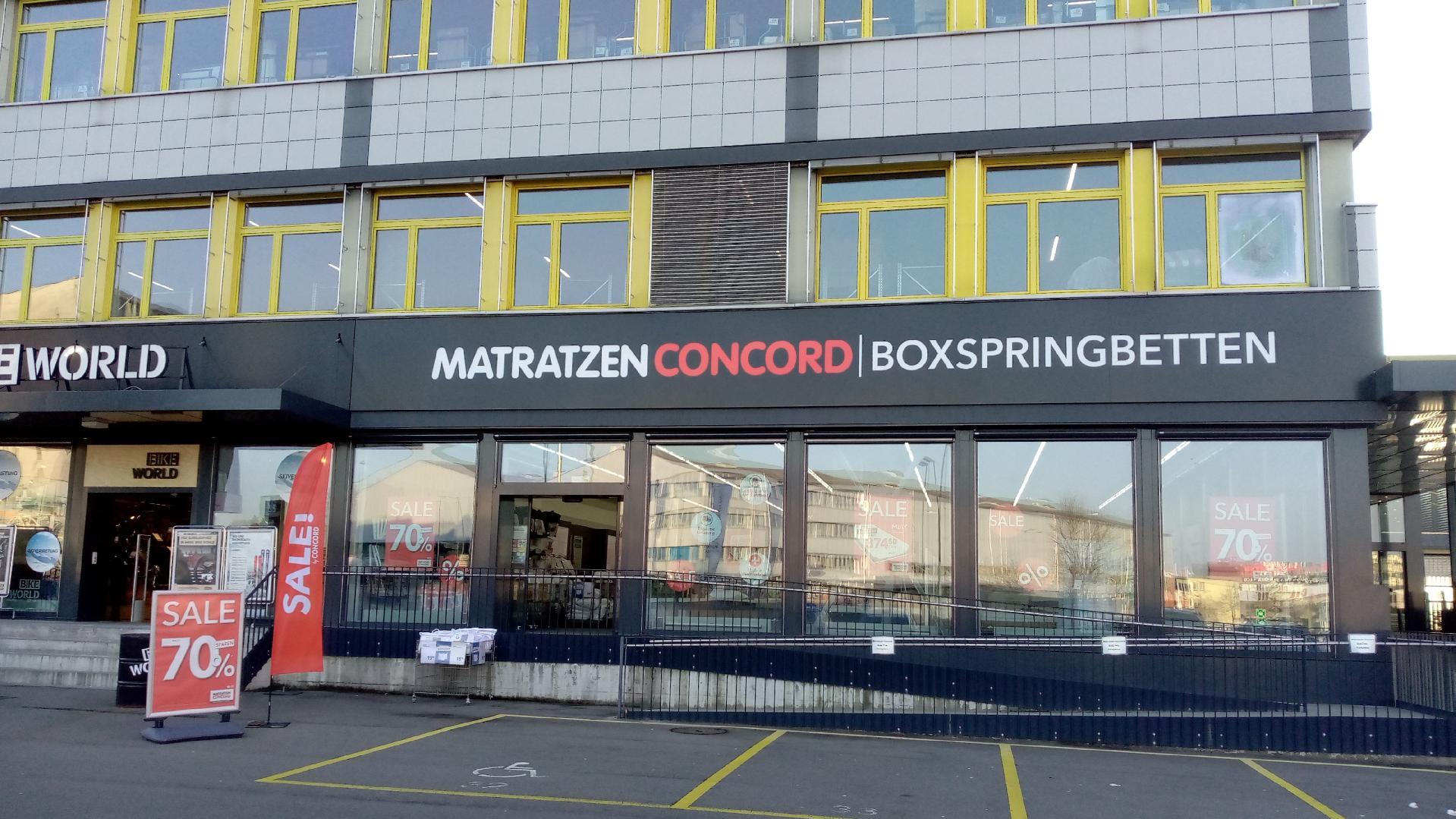 Matratzen Concord Filiale Volketswil, Industriestrasse in Volketswil