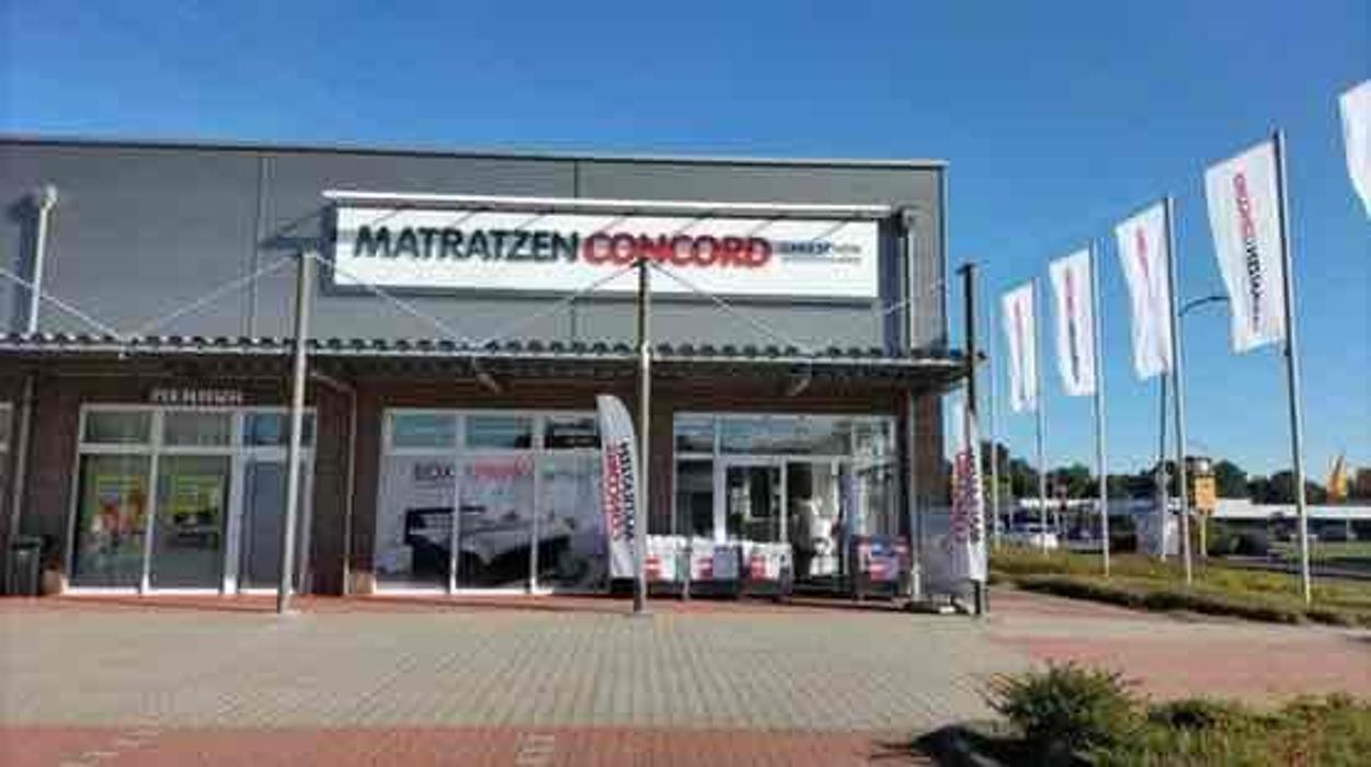 Matratzen Concord Filiale Schortens, Im Gewerbegebiet in Schortens