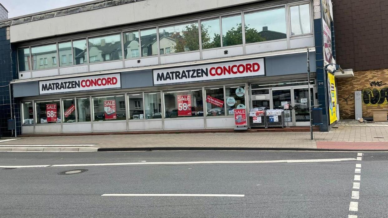 Matratzen Concord Filiale Duisburg-Neudorf, Sternbuschweg in Duisburg