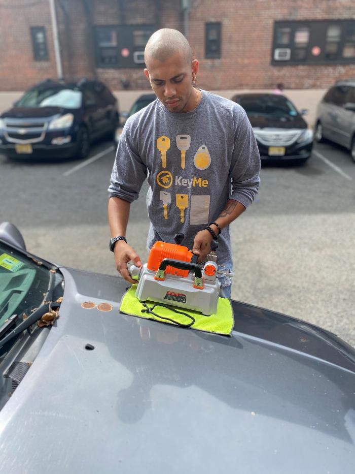 KeyMe Locksmiths - Astoria, NY