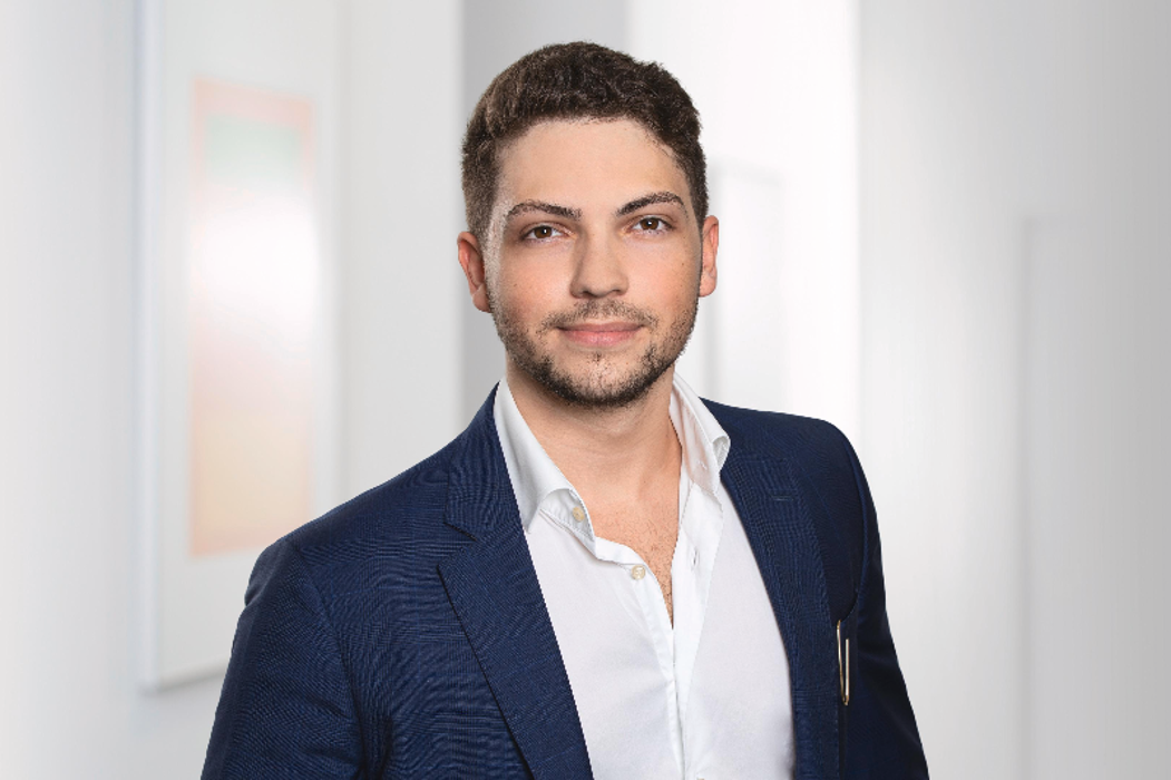 ERGO Pro Henry Pianezzer, Dr.-Müller-Straße in Weiden in der Oberpfalz