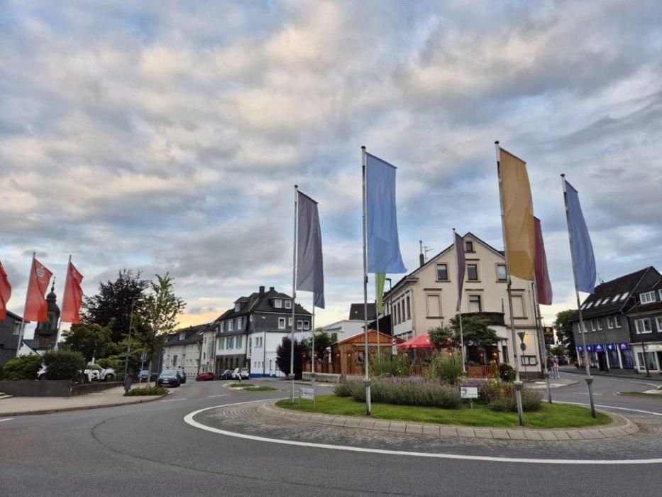 Thunich + Erlenkötter + Ramjoué-Schulz Steuerberatungsgesellschaft, Uelfestraße in Radevormwald