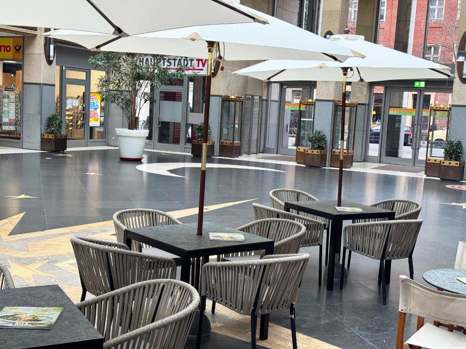 ALEX Potsdam, Platz der Einheit in Potsdam