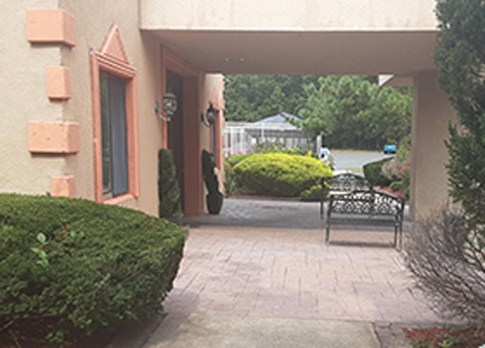 The Bay at Manahawkin Health and Rehabilitation Center - Manahawkin, NJ