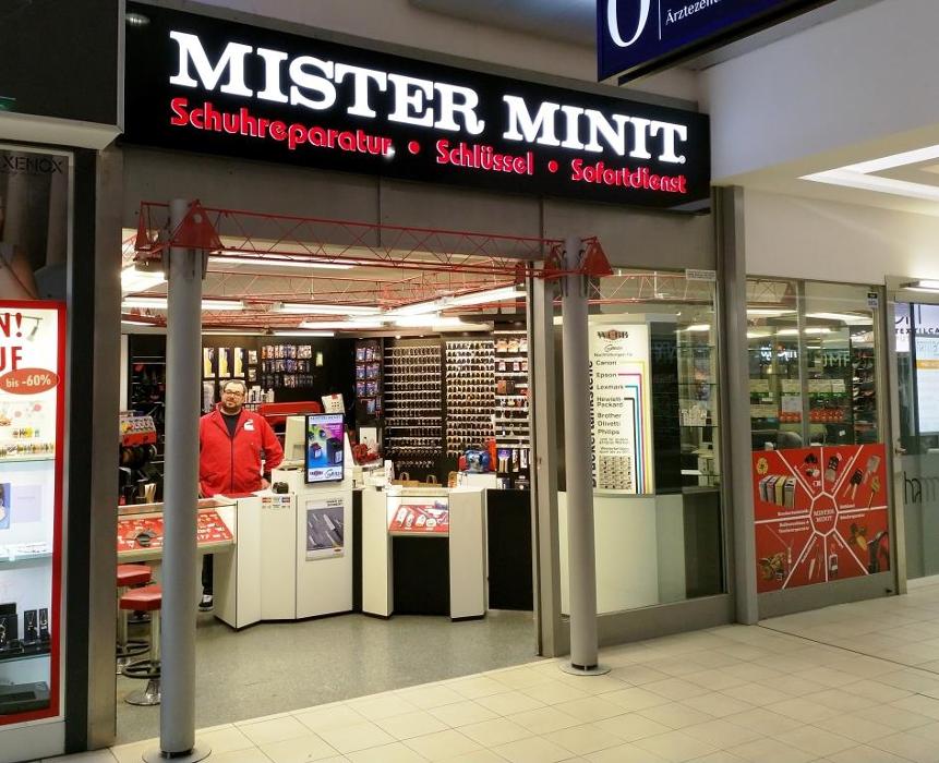 MISTER MINIT - Schlüssel & Schuhreparatur, Donaustadtstraße in Wien