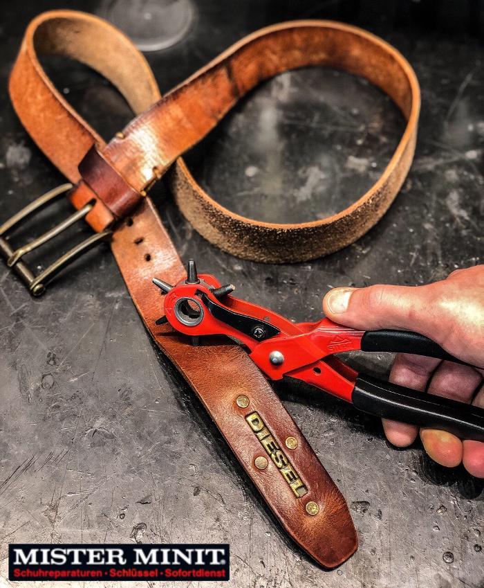 MISTER MINIT - Schlüssel & Schuhreparatur, Ignaz-Köck-Straße in Wien