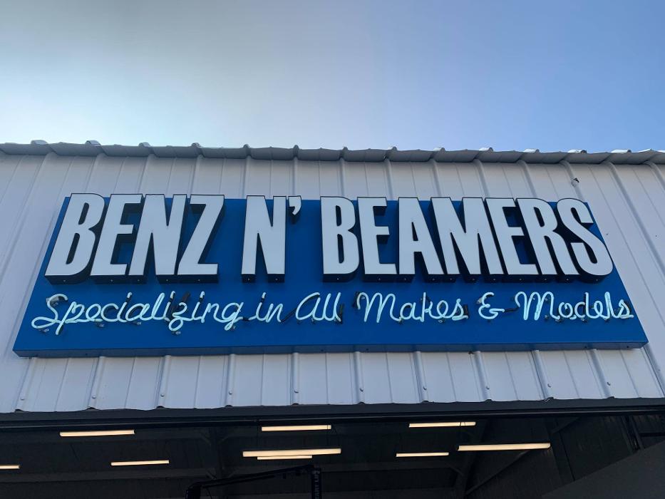 Benz 'N Beamers - Lomita, CA