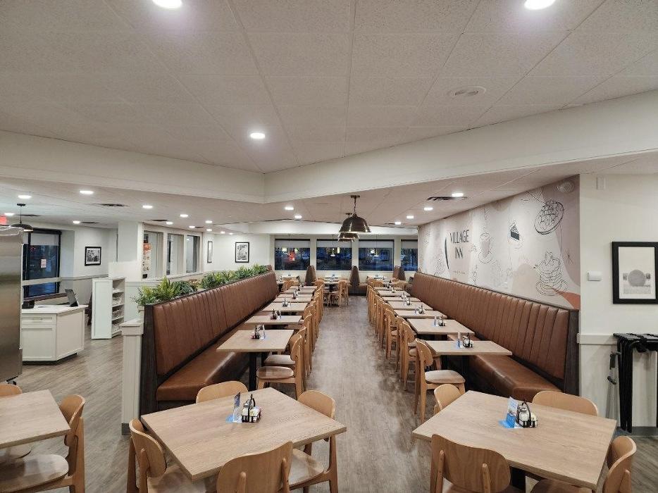 Village Inn - Iowa City, IA