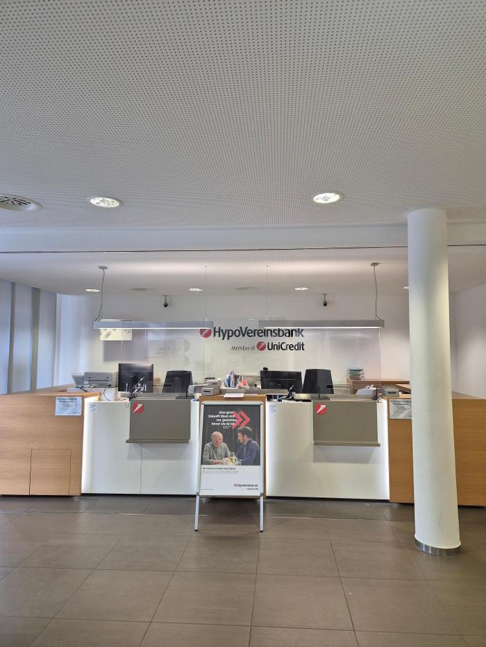 HypoVereinsbank München Am Harras, Am Harras in München