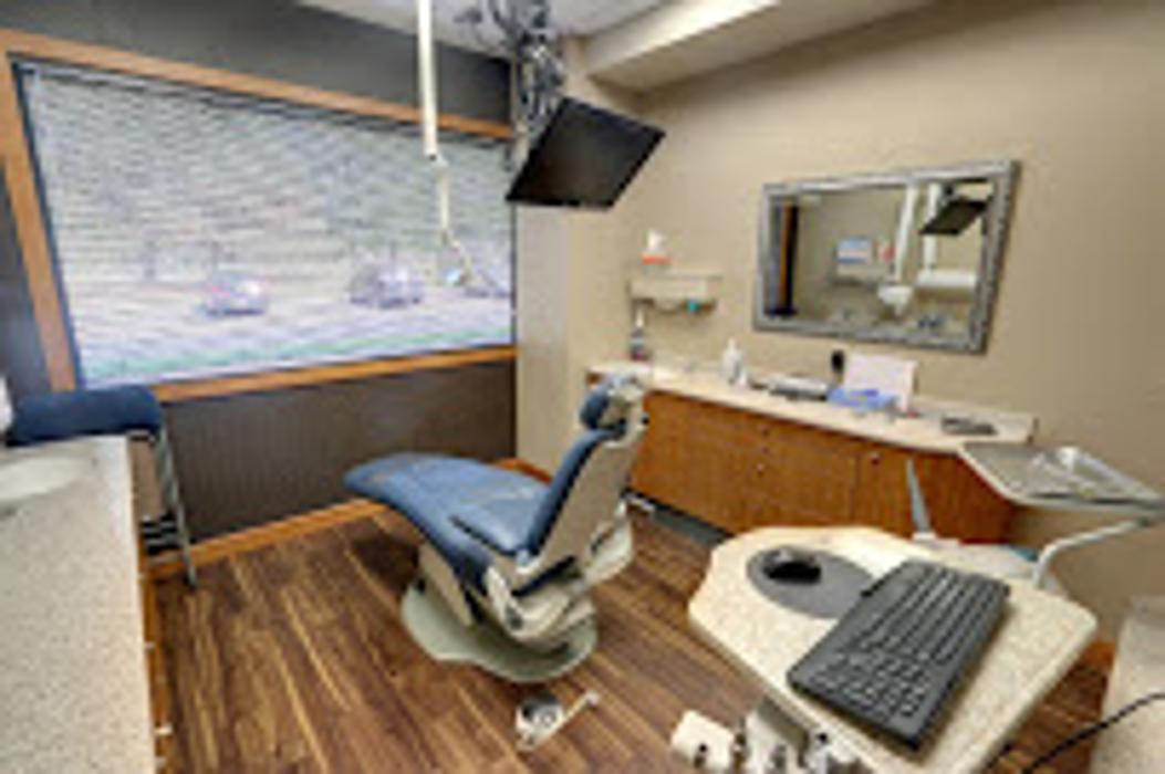 Elmbrook Family Dental - Brookfield, WI