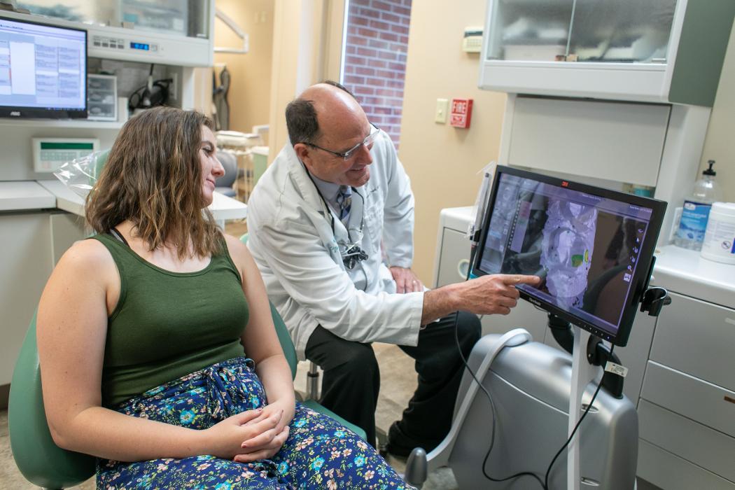 Monroeville Dental: George Trask DDS Logo