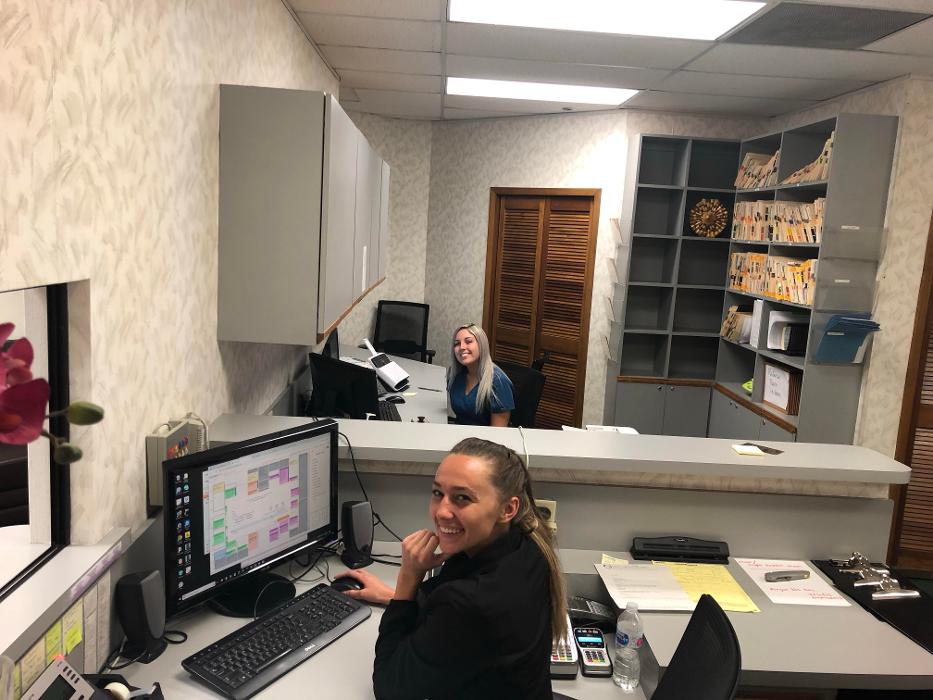 Modern Periodontics Image