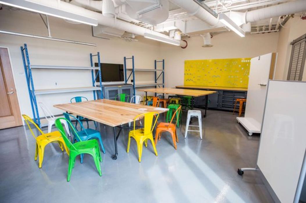 Business Furnishings LLC - South Bend, IN