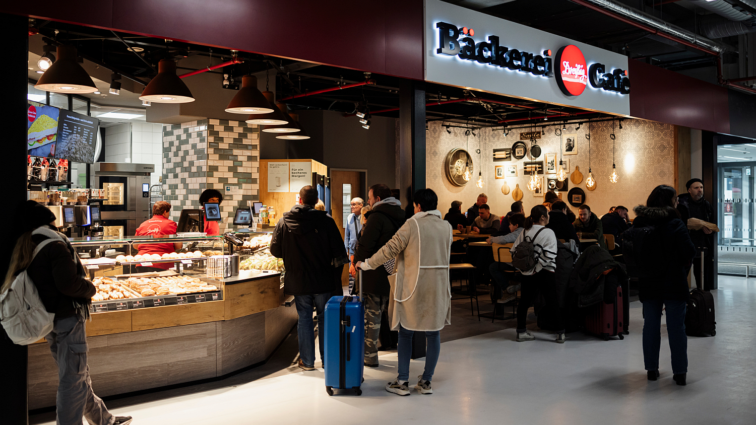 Bäckerei-Café Dreißig Flughafen Berlin Brandenburg, Melli-Beese-Ring in Schönefeld