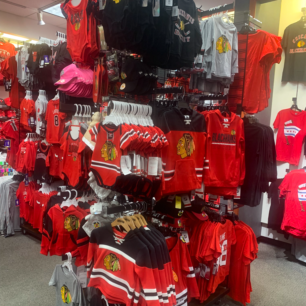 Rally House Village Crossing Skokie, IL 60077 (847)2139516