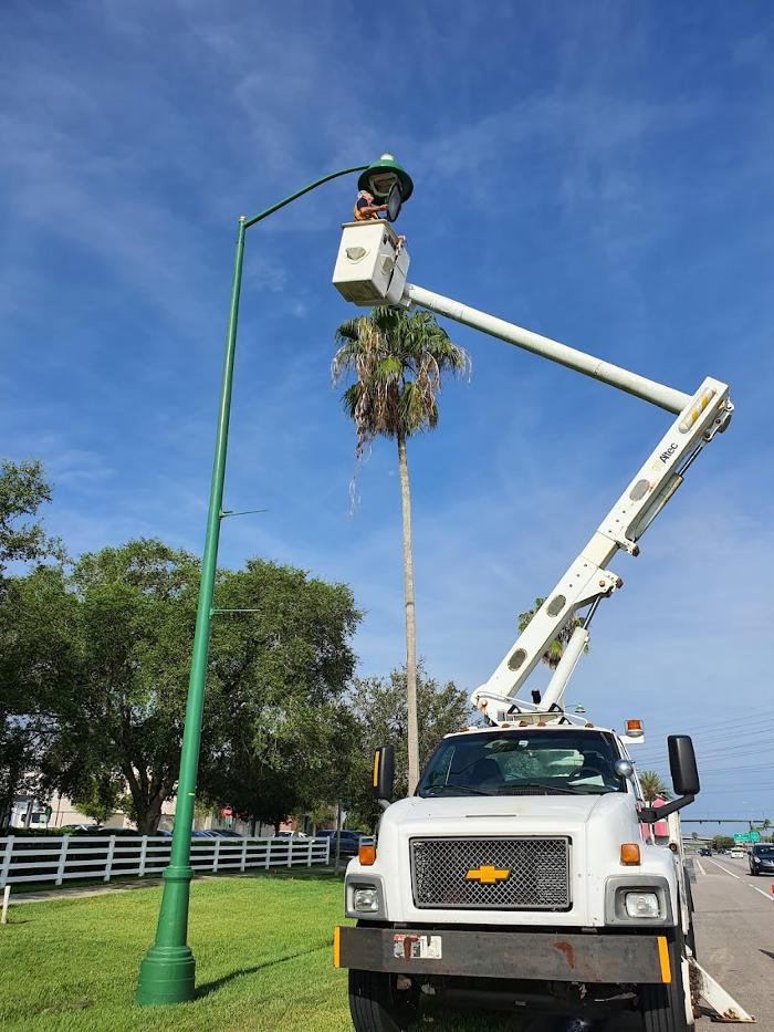 Commercial Lighting & Electrical Inc. Image