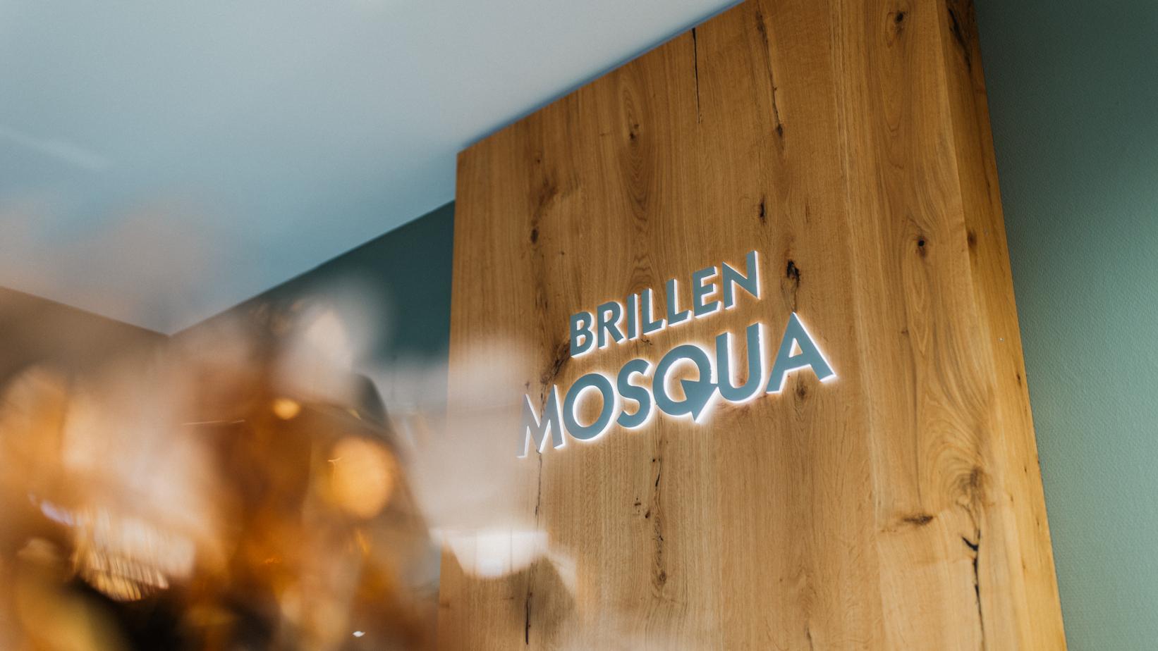 Brillen-Mosqua | TOP 100 Optiker | Kontaktlinsen / Sehtest / Sehhilfen, Myliusstraße in Ludwigsburg