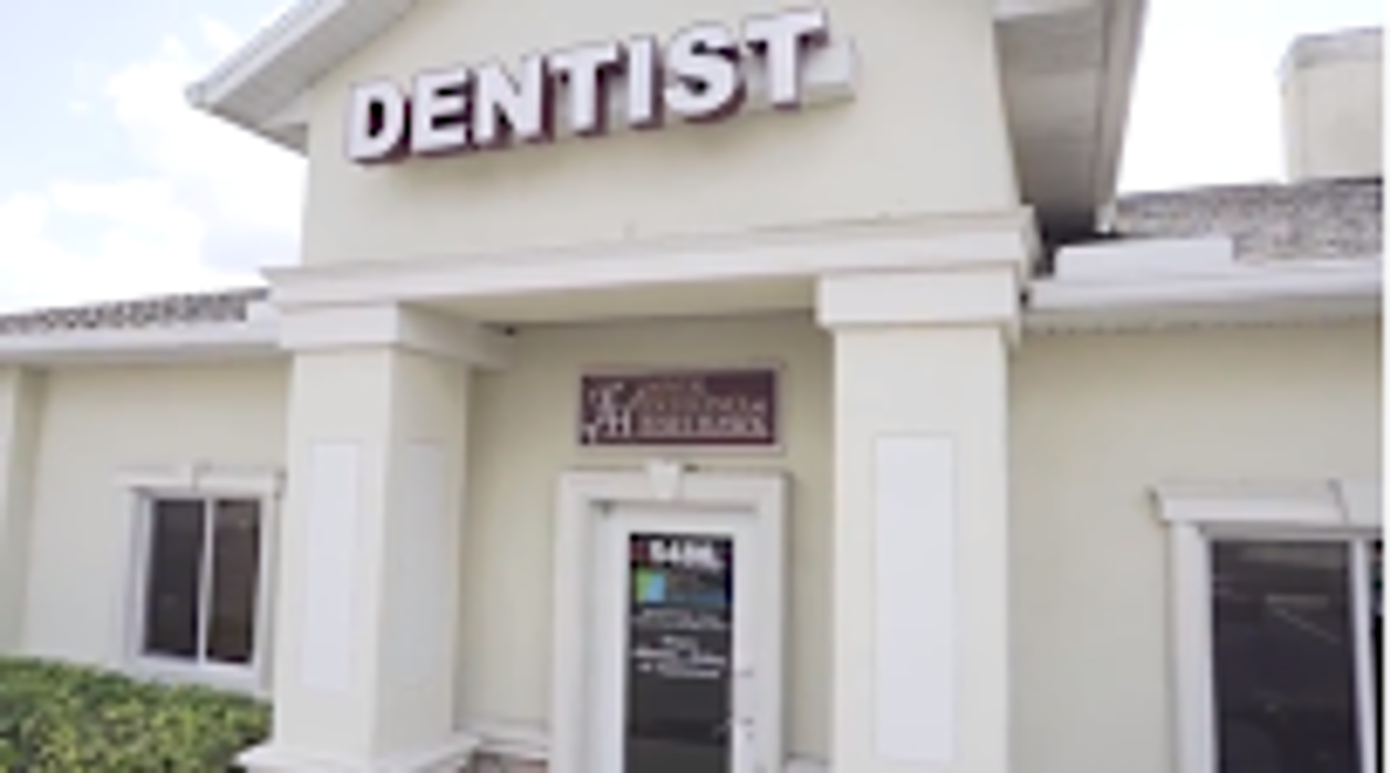 Dental Excellence At FishHawk - Lithia, FL