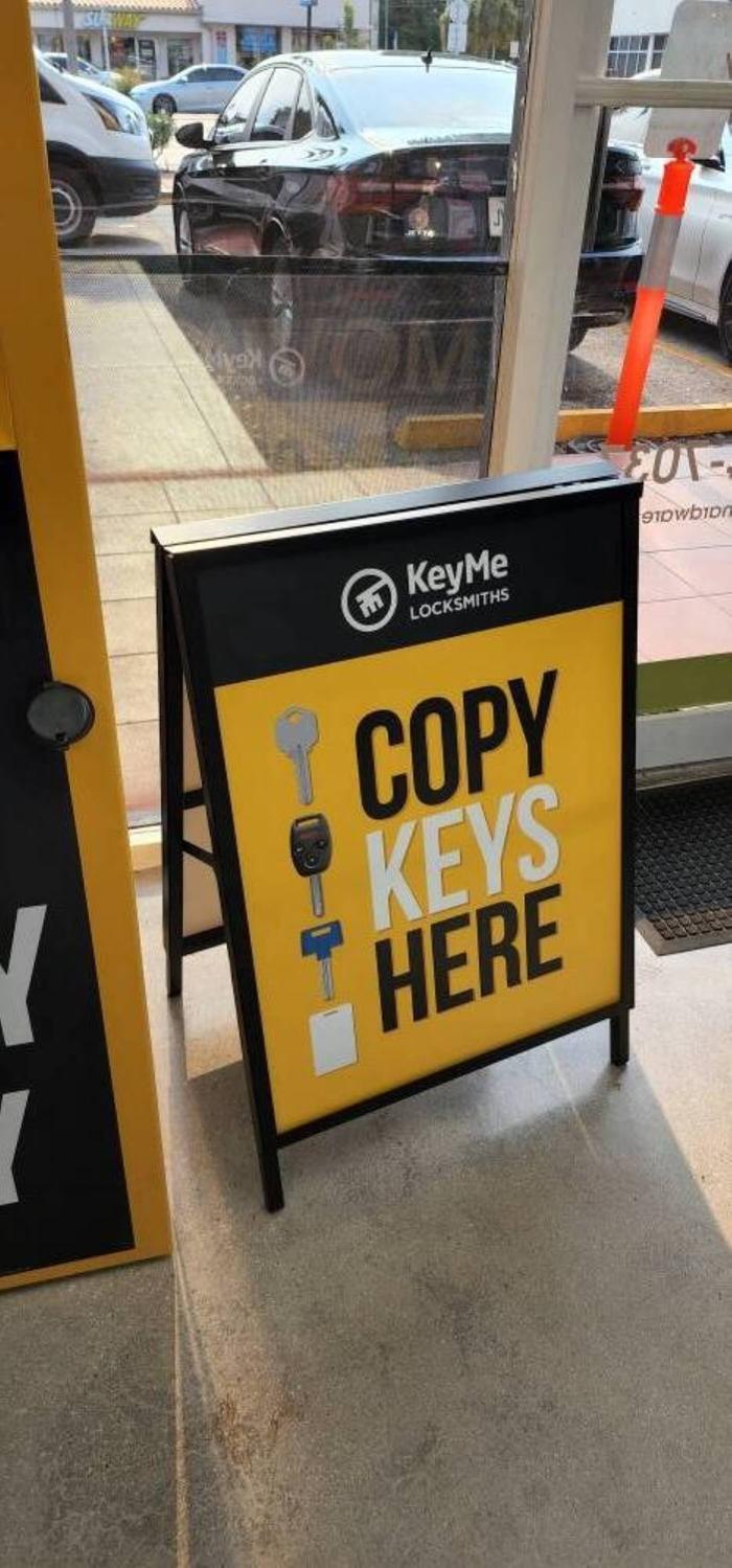 KeyMe Locksmiths - Miami Beach, FL