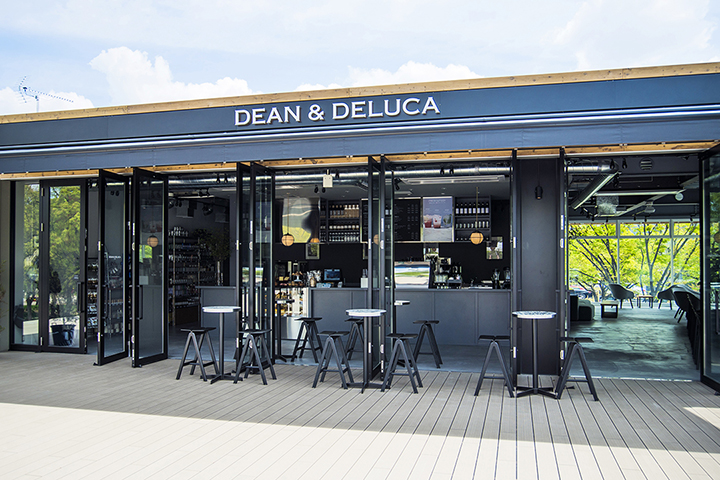 Dean Deluca ベーカリーカフェ 名城公園