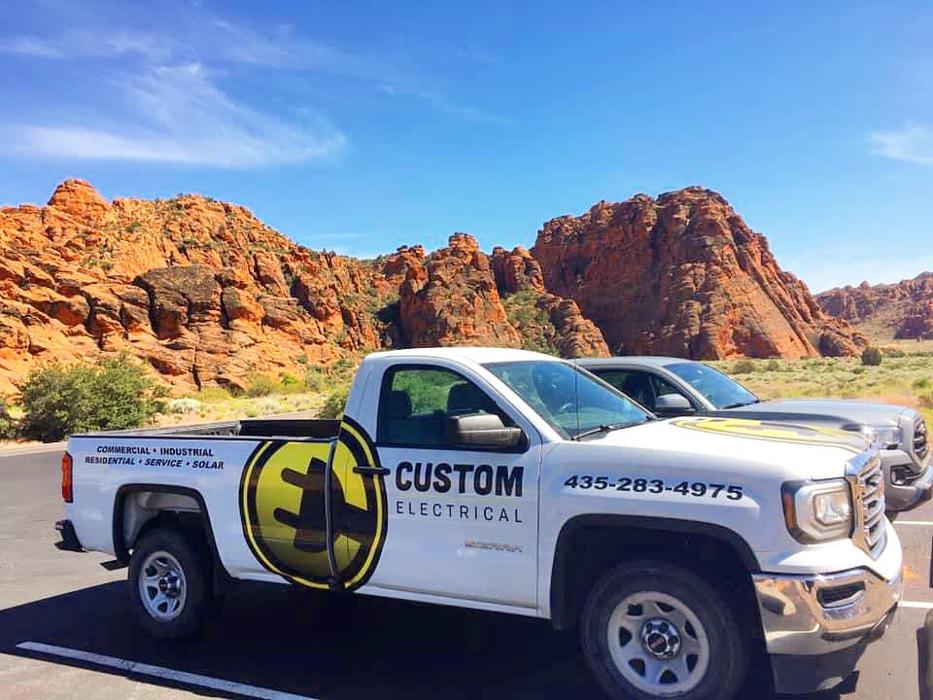 Custom Electrical Services Image