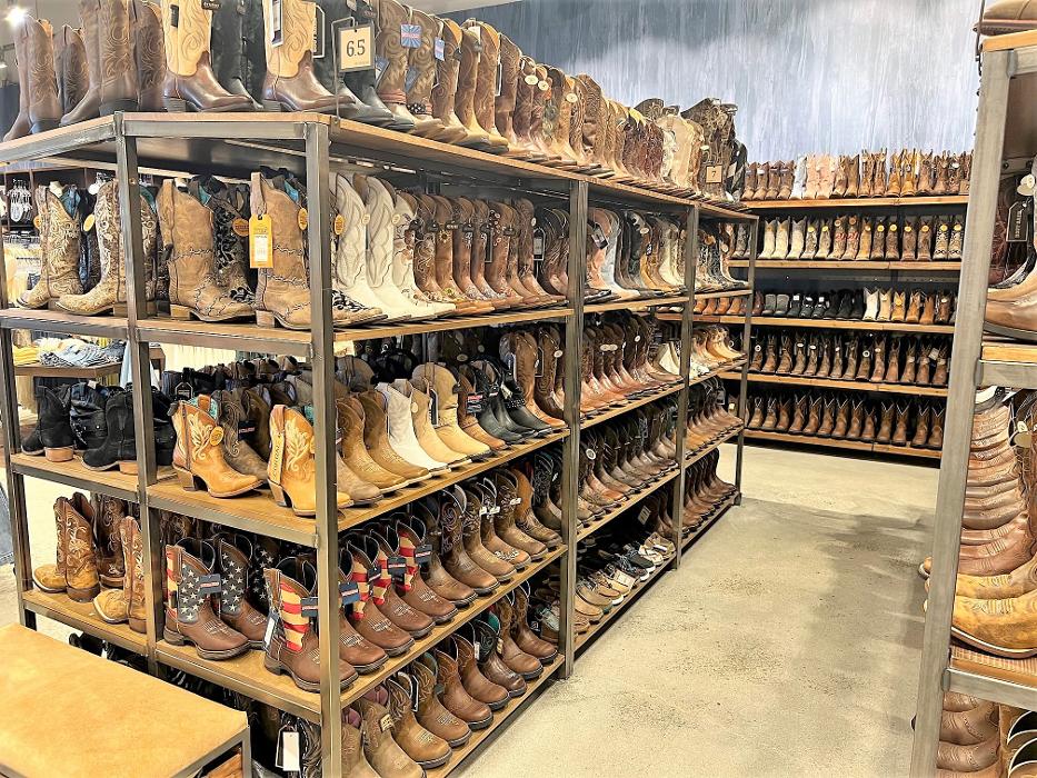 Boot Barn - Lompoc, CA